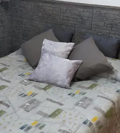 Apartamento Casa Mario 2 *